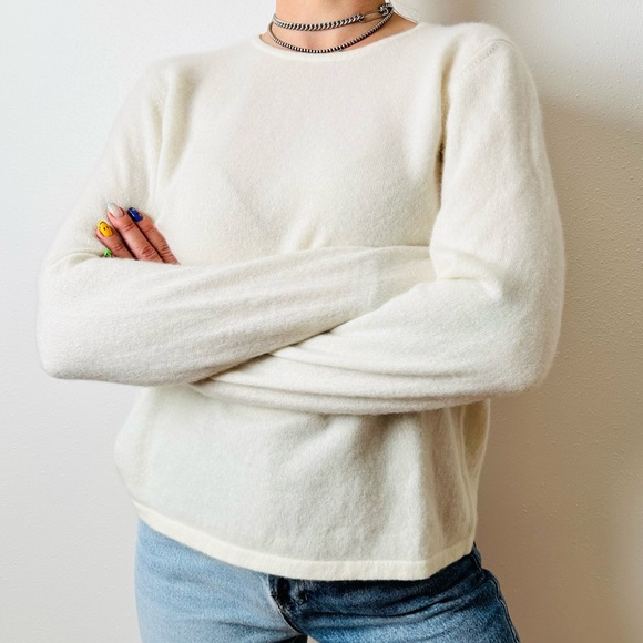 Charter Club 2-ply cashmere cozy sweater off white color - Picture 3 of 7